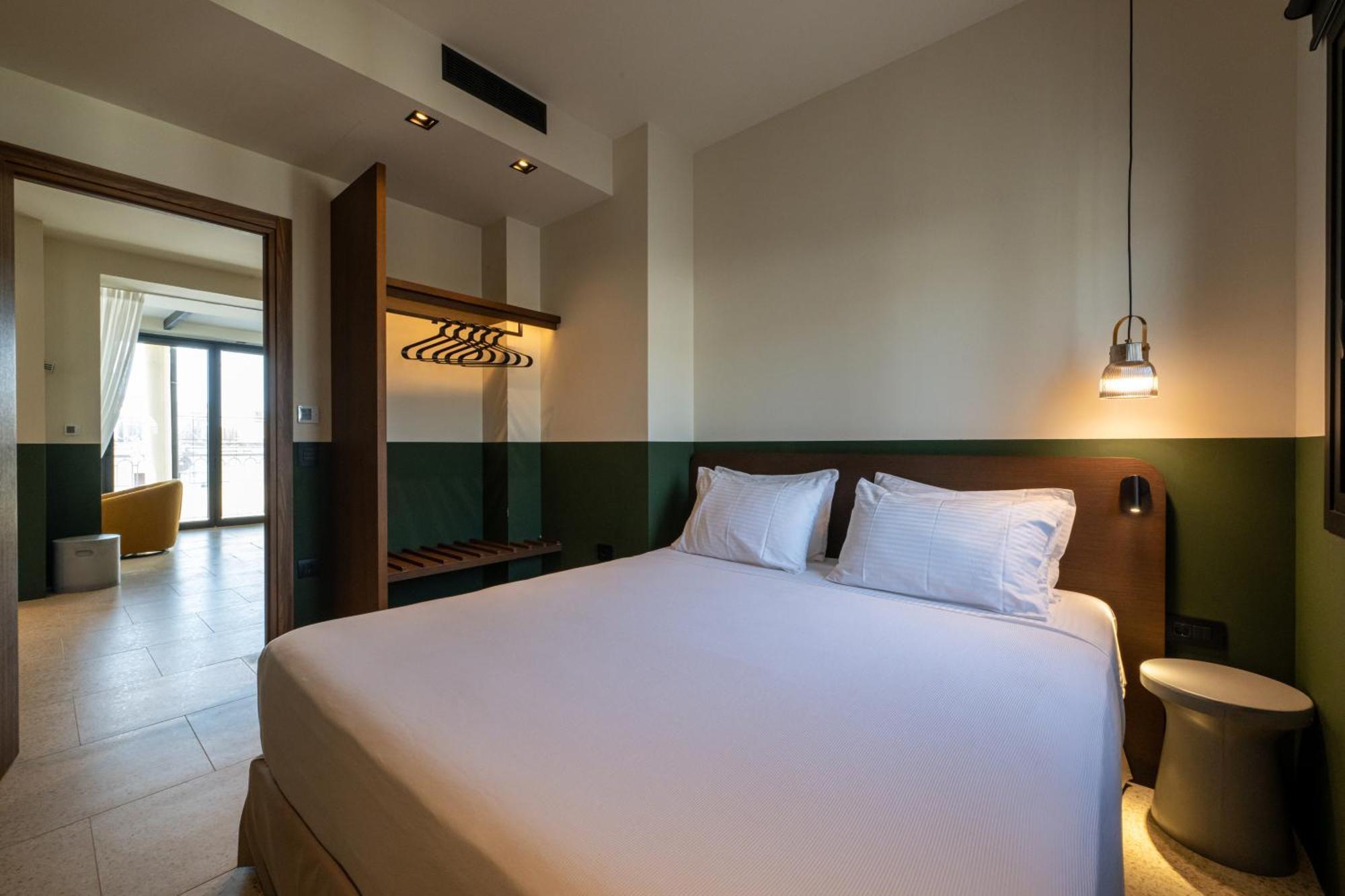 Evripidou 7 - Kalamata Mediterranean Suites Номер фото