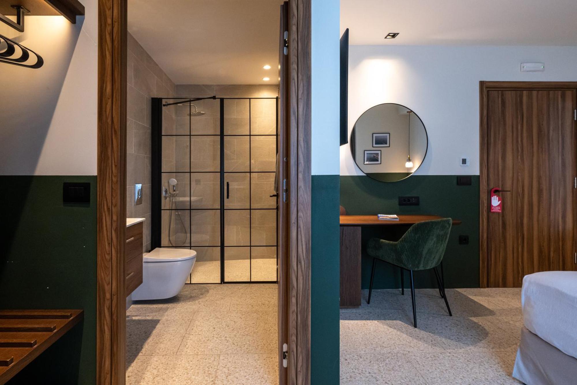 Evripidou 7 - Kalamata Mediterranean Suites Экстерьер фото