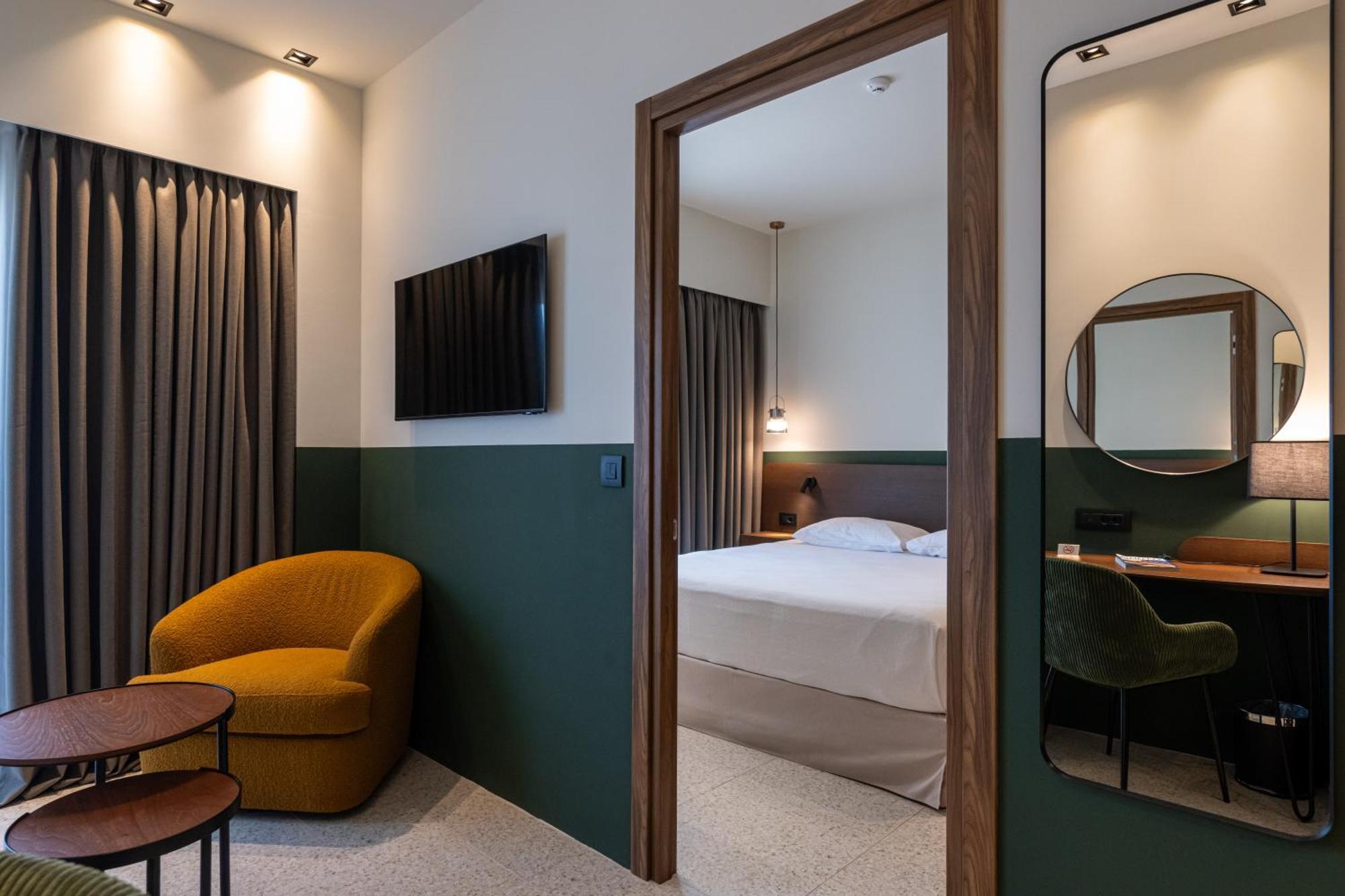 Evripidou 7 - Kalamata Mediterranean Suites Экстерьер фото